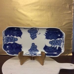 Blue & white ceramic platter, tray, trinket dish, cracker plate